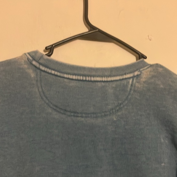 Sweatshirt - Picture 7 of 8